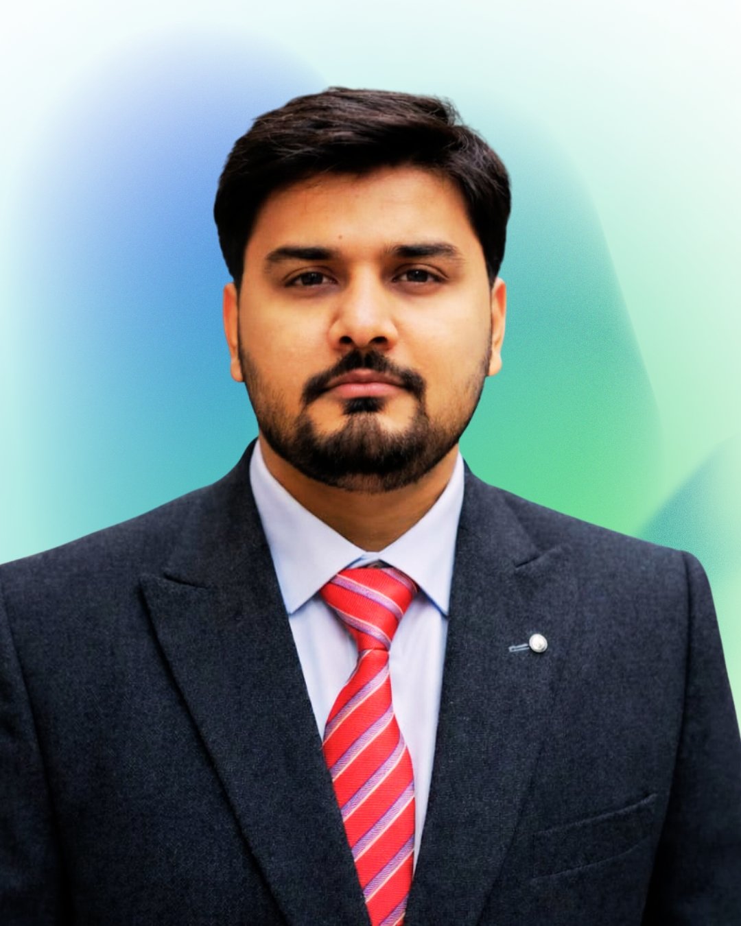 Humza Mubarak — Founder & Chief Growth Architect